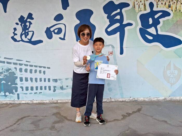 學校頒獎照片圖片